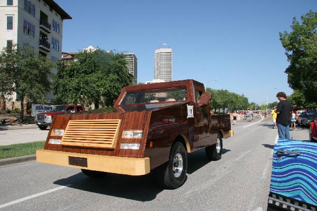 2006_ArtCar_3_Parade 042 